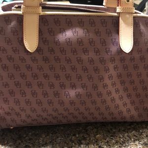 Dooney & Bourke bag
